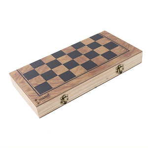 Cockatoo CHESS 2.0 WOODEN NON-MAGNETIC CHESS - detail shot